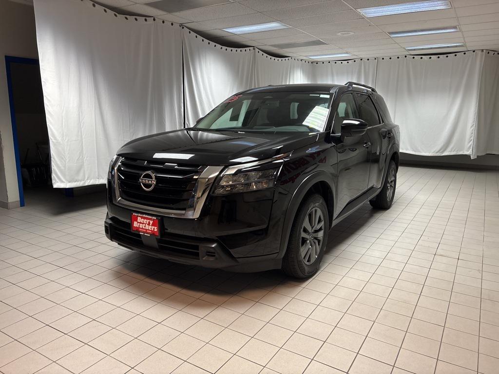 used 2025 Nissan Pathfinder car, priced at $34,949