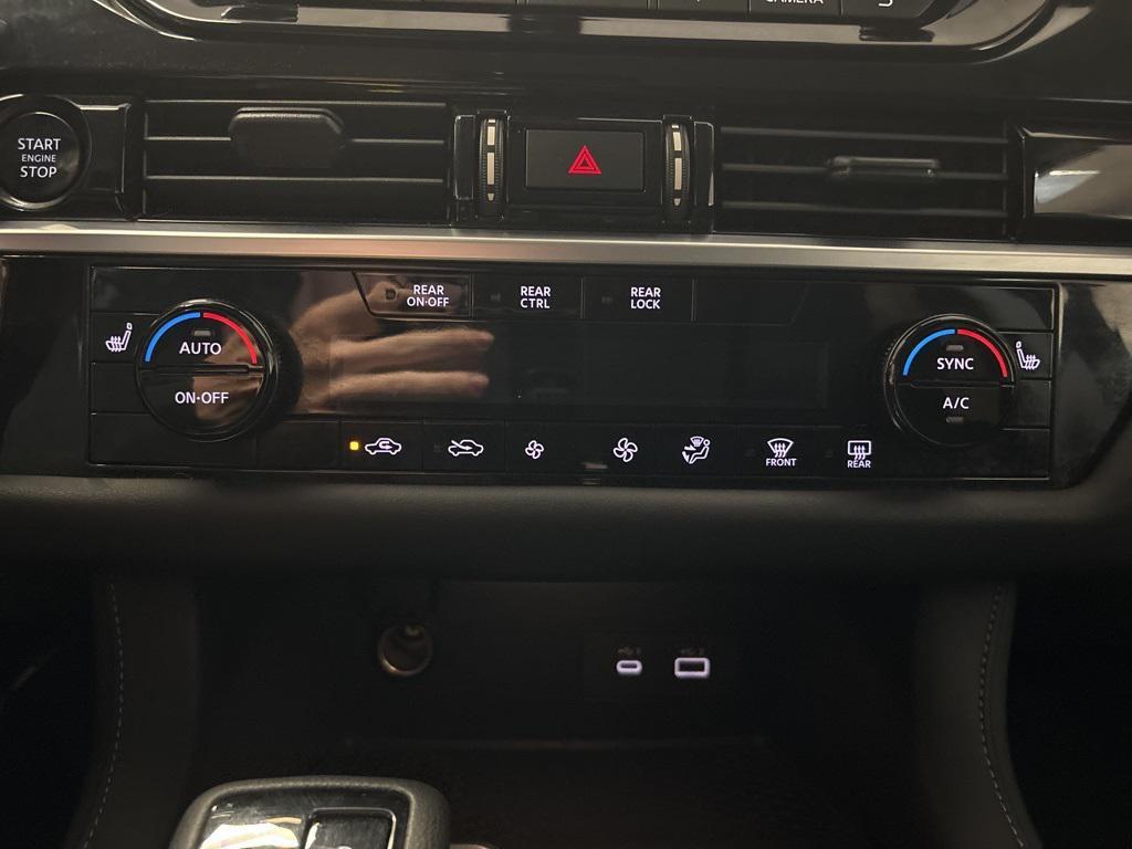 used 2025 Nissan Pathfinder car, priced at $34,999