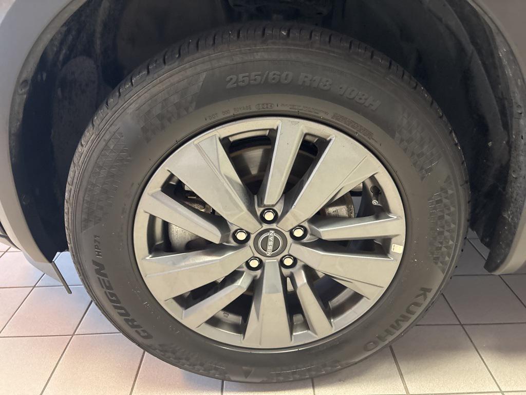 used 2025 Nissan Pathfinder car, priced at $34,999