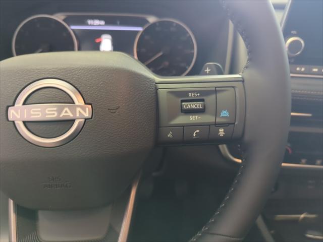 new 2025 Nissan Rogue car, priced at $33,051