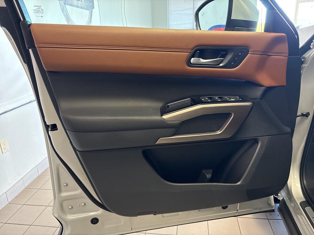 new 2025 Nissan Pathfinder car, priced at $47,050