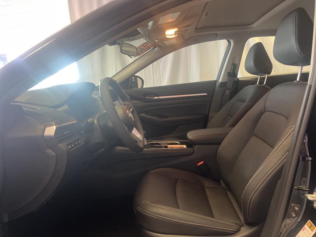 new 2025 Nissan Altima car, priced at $35,301