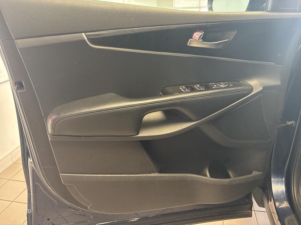 used 2016 Kia Sorento car, priced at $9,951