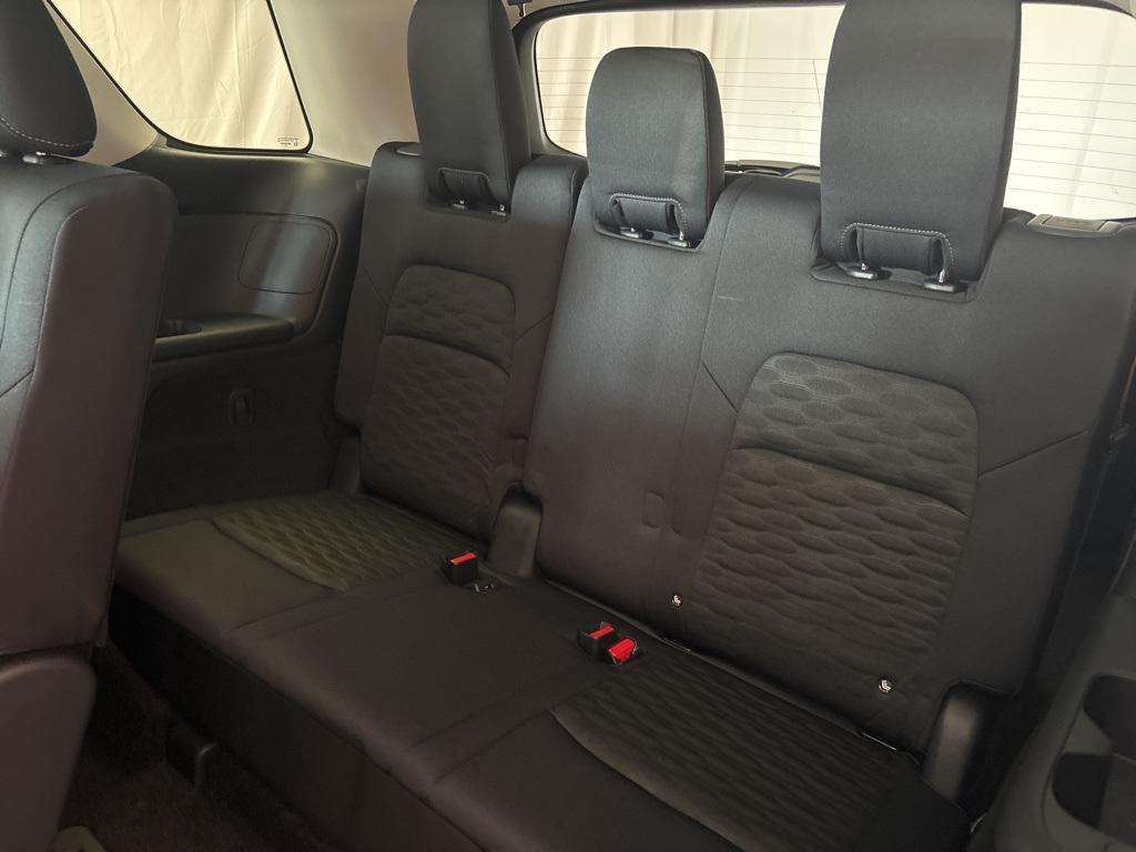 new 2025 Nissan Pathfinder car, priced at $37,278