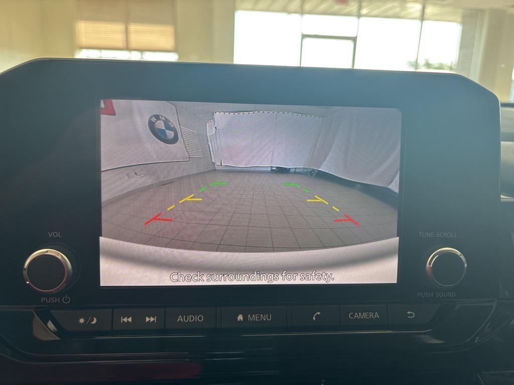 new 2025 Nissan Pathfinder car, priced at $37,278