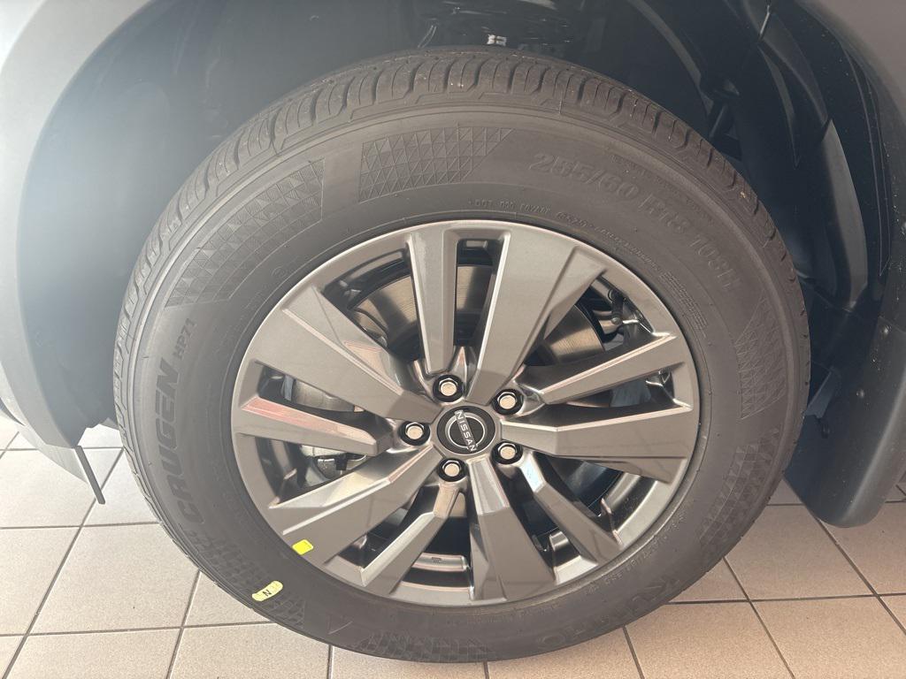 new 2025 Nissan Pathfinder car, priced at $37,278