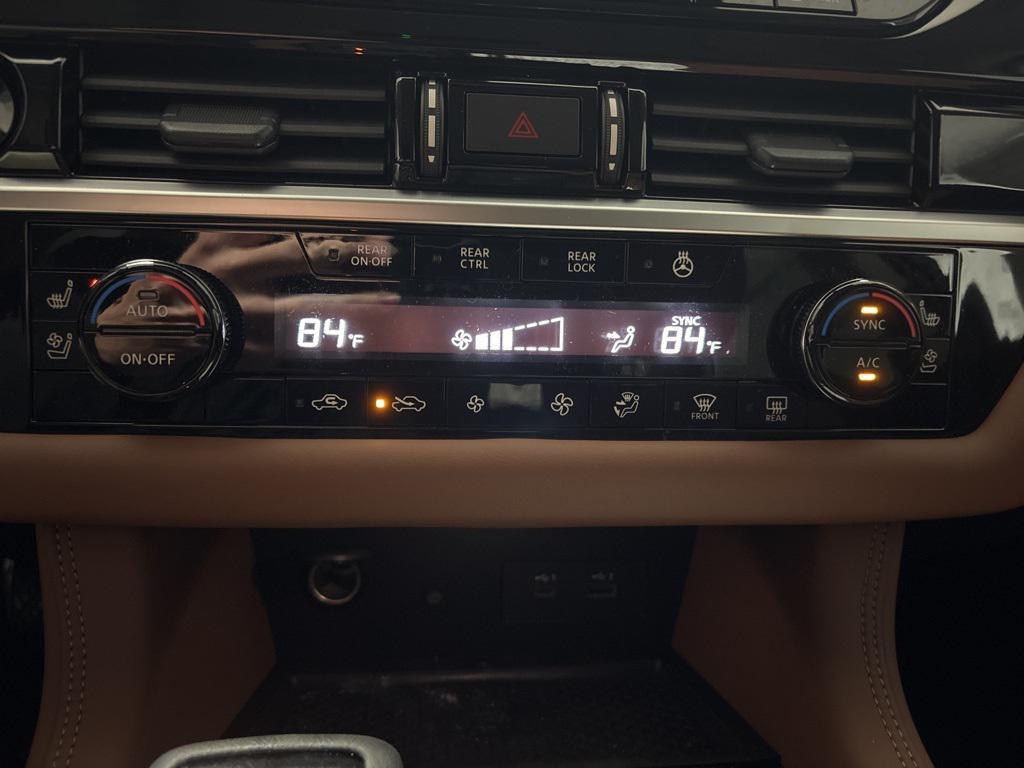 new 2025 Nissan Pathfinder car, priced at $48,901