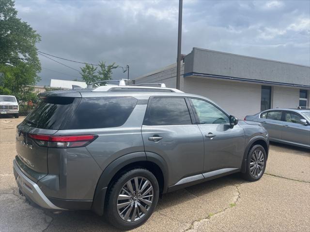 used 2022 Nissan Pathfinder car, priced at $32,503