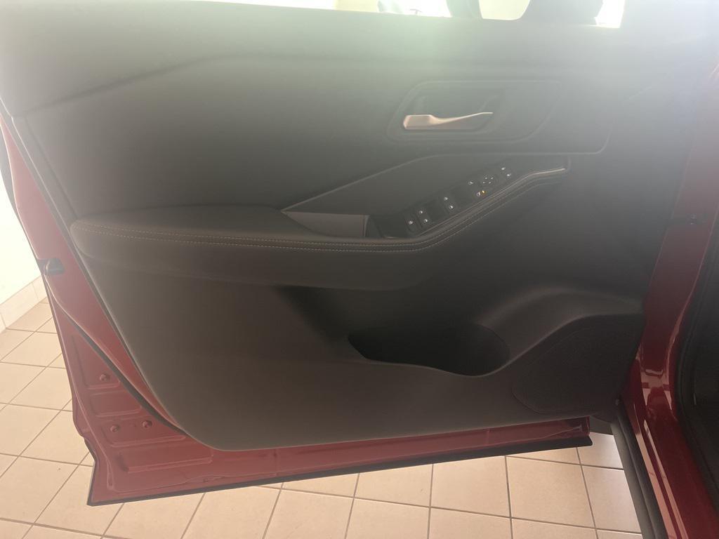 new 2026 Nissan Rogue car, priced at $31,031