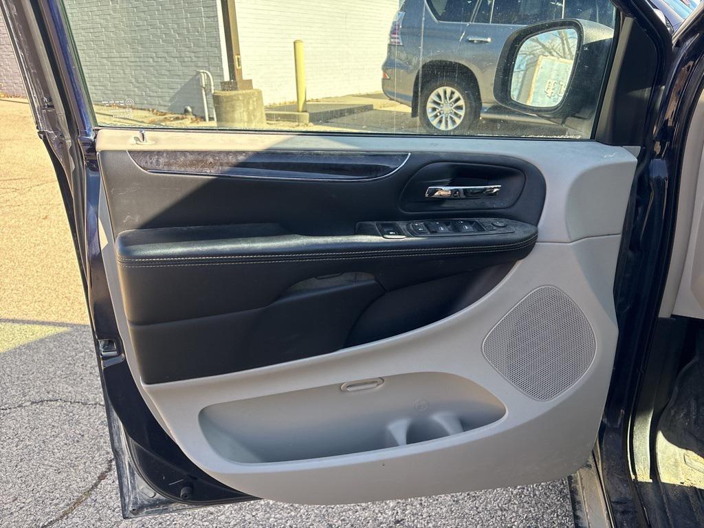 used 2013 Chrysler Town & Country car, priced at $3,874