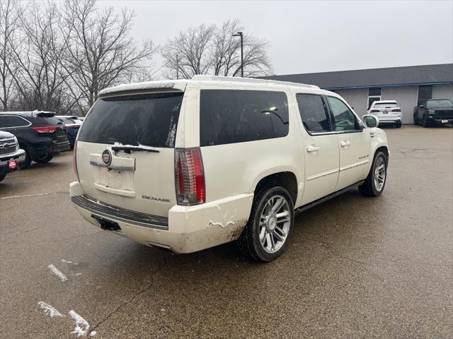 used 2014 Cadillac Escalade ESV car, priced at $15,989