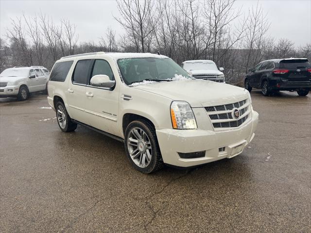 used 2014 Cadillac Escalade ESV car, priced at $15,989