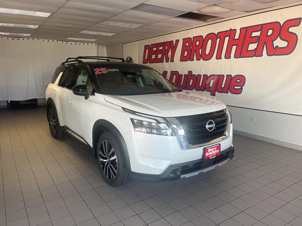 new 2025 Nissan Pathfinder car, priced at $53,851