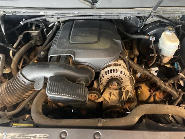 used 2011 Chevrolet Suburban car, priced at $5,952