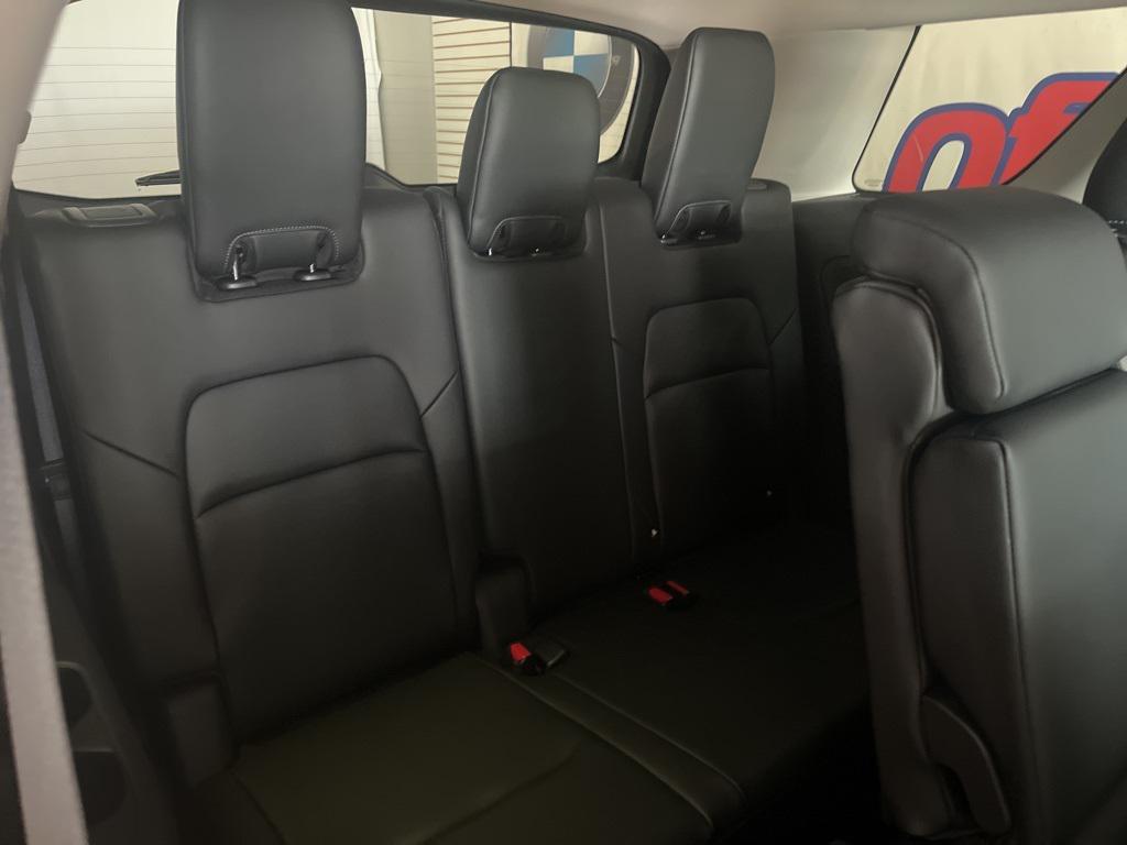 new 2025 Nissan Pathfinder car, priced at $54,331