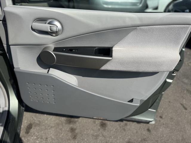 used 2006 Nissan Quest car, priced at $7,700