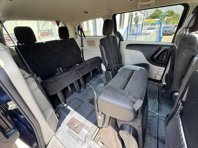 used 2013 Dodge Grand Caravan car, priced at $7,900