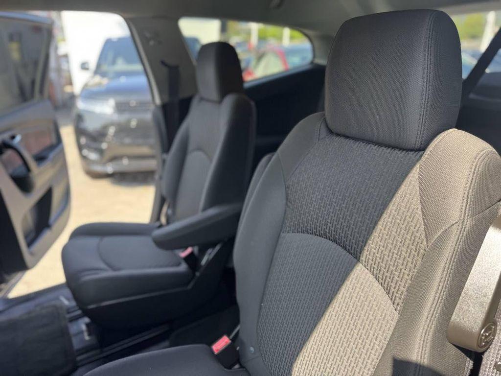 used 2012 Chevrolet Traverse car, priced at $7,500