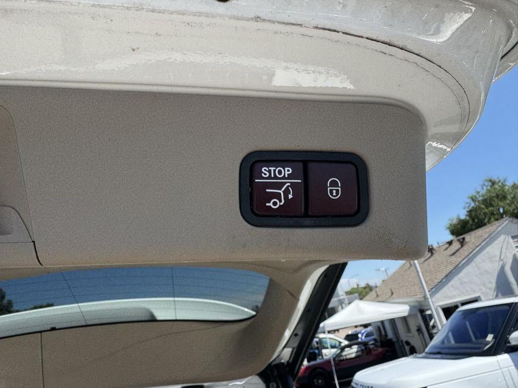 used 2015 Mercedes-Benz M-Class car, priced at $13,995