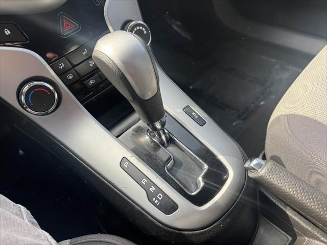 used 2014 Chevrolet Cruze car, priced at $5,700
