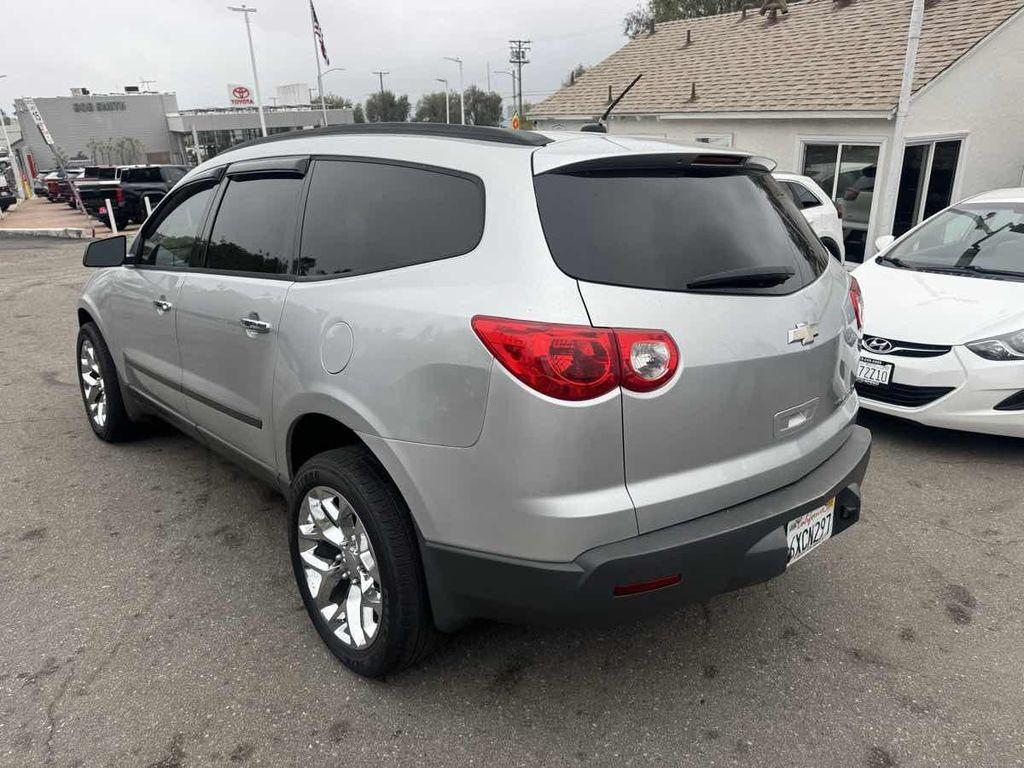 used 2012 Chevrolet Traverse car, priced at $7,500