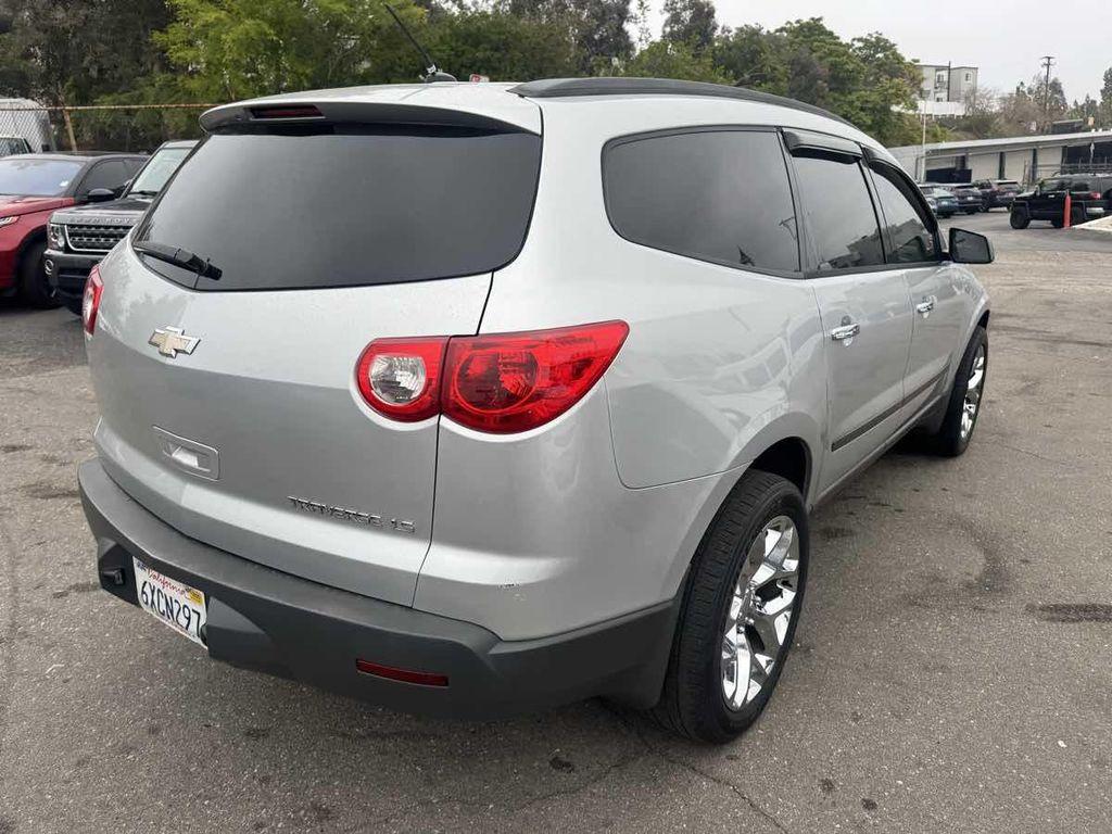 used 2012 Chevrolet Traverse car, priced at $7,500