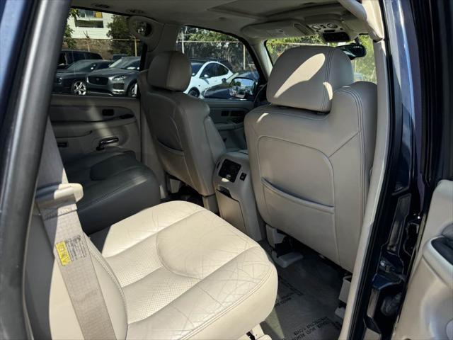 used 2004 Cadillac Escalade car, priced at $7,995