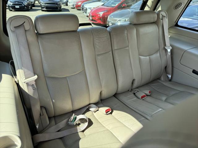 used 2004 Cadillac Escalade car, priced at $7,995