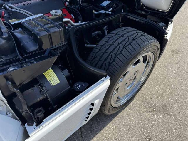 used 1995 Chevrolet Corvette car, priced at $10,995
