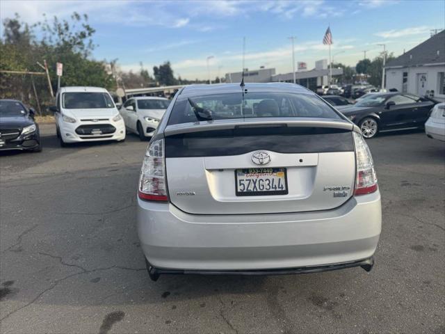 used 2007 Toyota Prius car, priced at $7,995