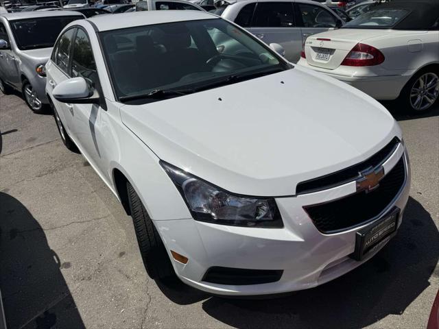 used 2014 Chevrolet Cruze car, priced at $7,500