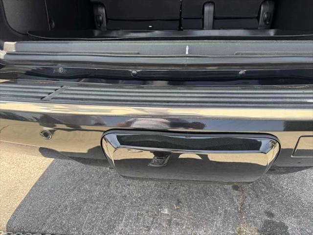 used 2009 GMC Yukon XL car, priced at $10,995