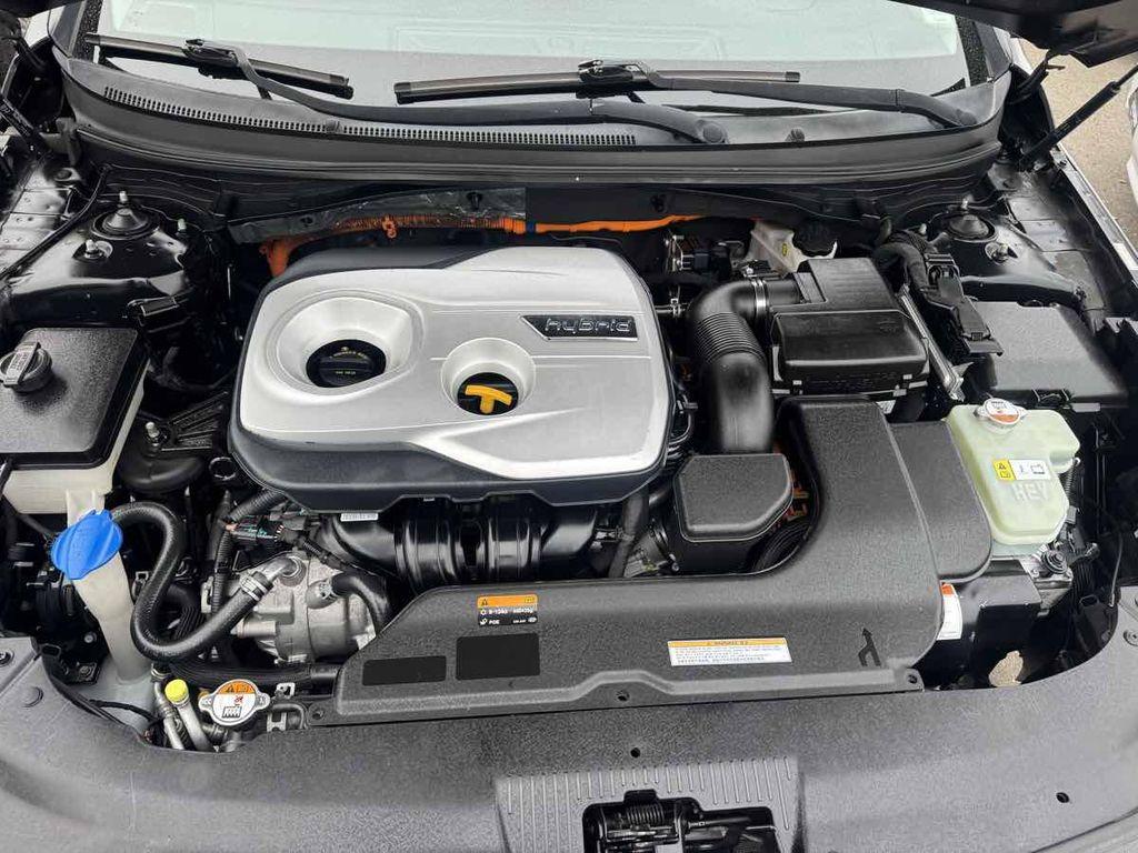 used 2016 Hyundai Sonata Hybrid car, priced at $8,900