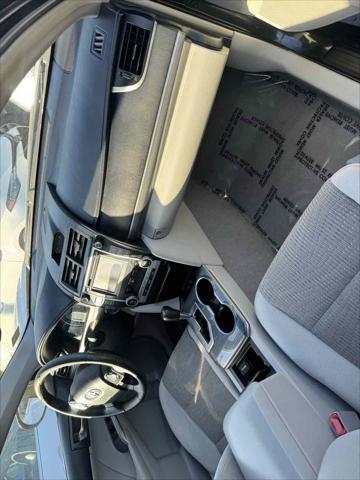 used 2013 Toyota Camry Hybrid car, priced at $11,500