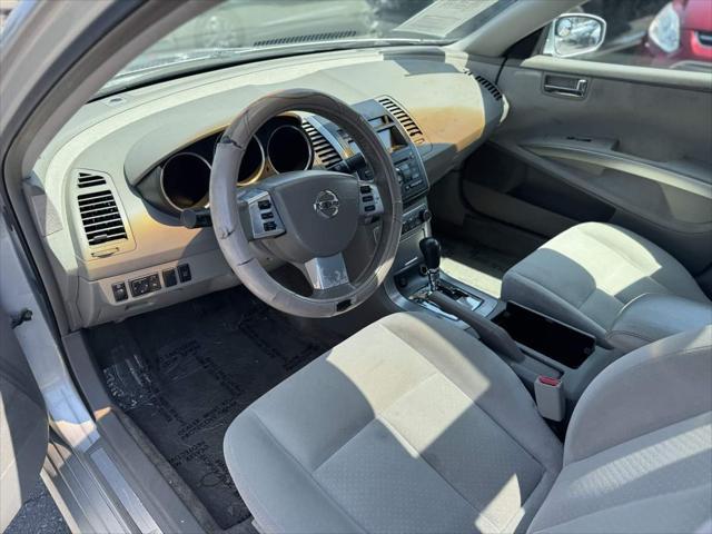 used 2007 Nissan Maxima car, priced at $5,500