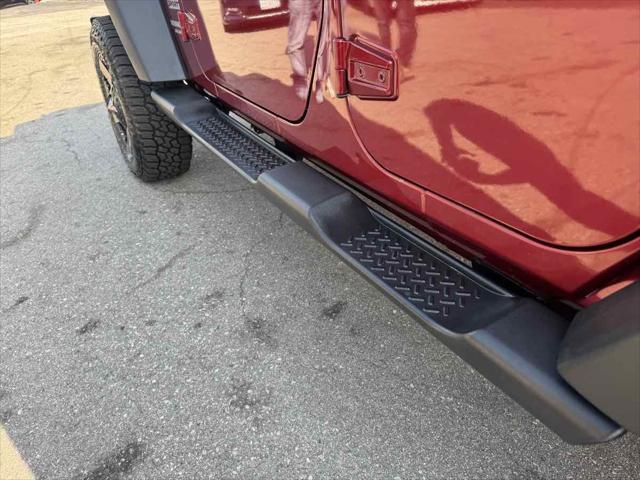 used 2013 Jeep Wrangler Unlimited car, priced at $16,700