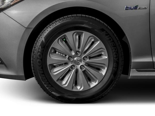 used 2016 Hyundai Sonata Hybrid car, priced at $10,995