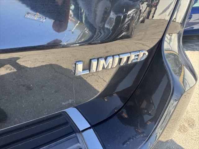 used 2014 Jeep Grand Cherokee car, priced at $12,500