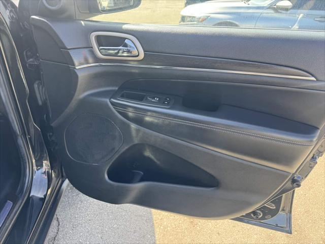 used 2014 Jeep Grand Cherokee car, priced at $12,500