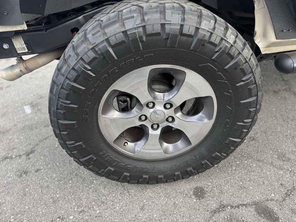 used 2016 Jeep Wrangler Unlimited car, priced at $18,900