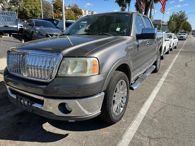 used 2007 Lincoln Mark LT car, priced at $11,995