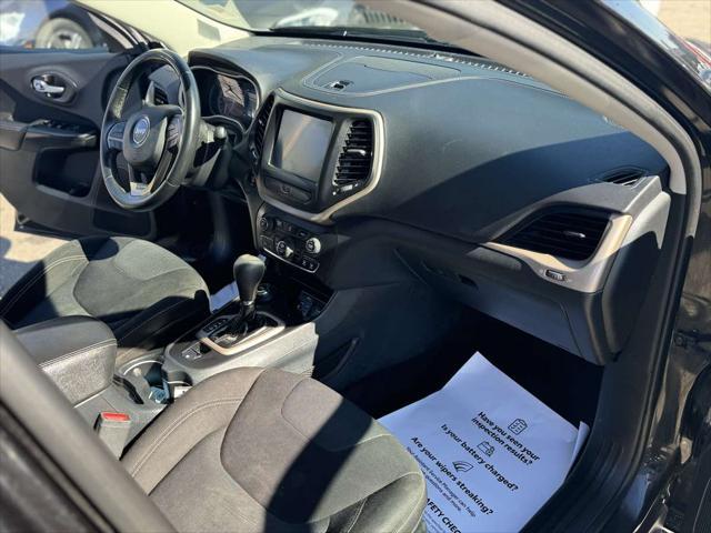 used 2016 Jeep Cherokee car, priced at $11,795