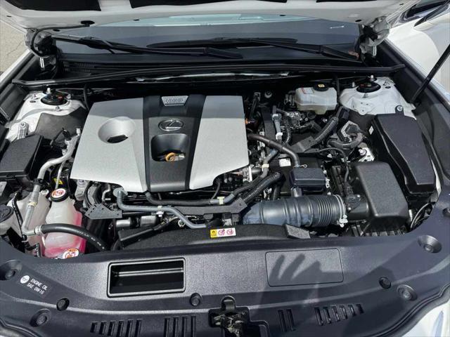 used 2021 Lexus ES 300h car, priced at $27,995