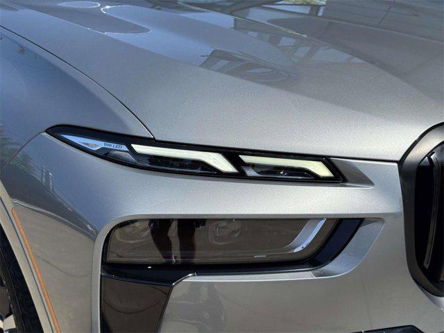 used 2025 BMW X7 car, priced at $106,998