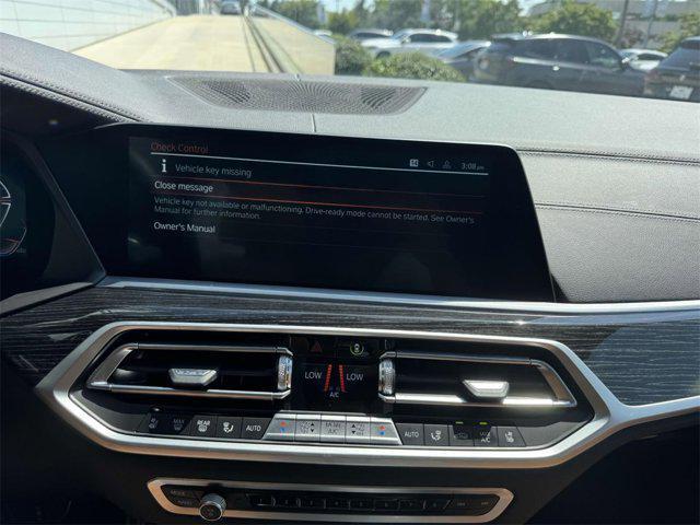 used 2022 BMW X7 car, priced at $54,998