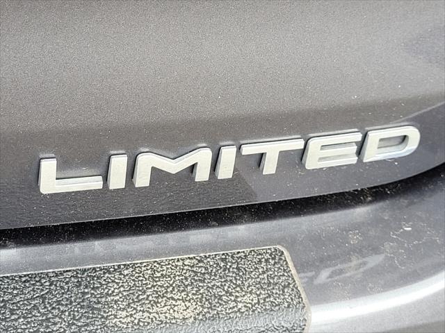 used 2023 Toyota Highlander Hybrid car, priced at $37,900
