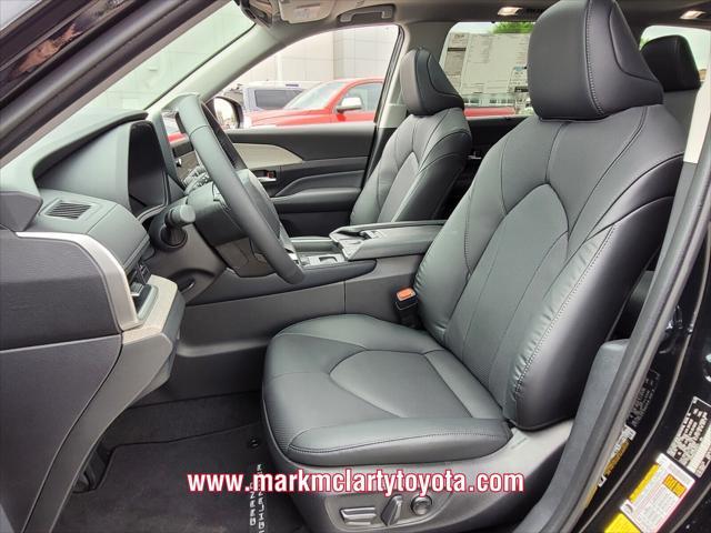 new 2025 Toyota Grand Highlander car, priced at $57,783
