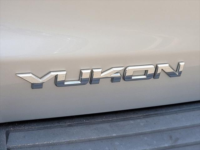 used 2018 GMC Yukon car, priced at $26,923
