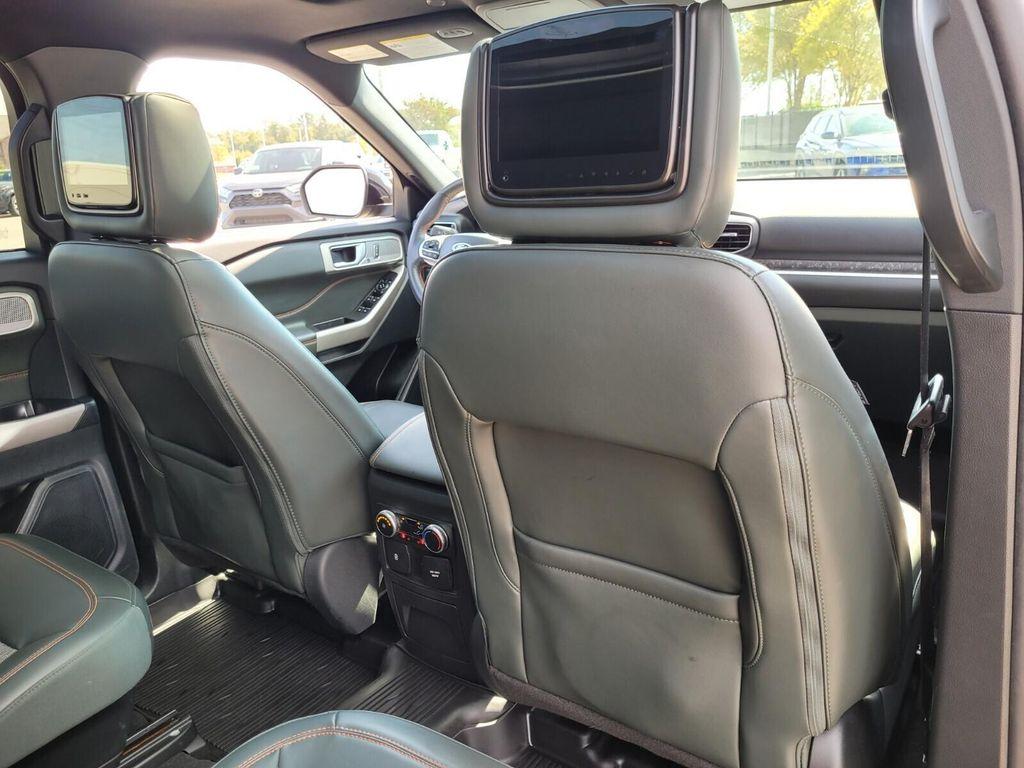 used 2023 Ford Explorer car, priced at $35,911