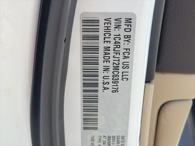 used 2021 Jeep Grand Cherokee car, priced at $29,006